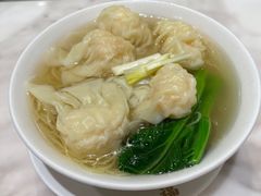 -香港百合居(LCM置汇旭辉广场店)
