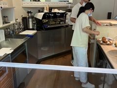 -VERIE BAKEHOUSE