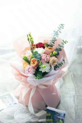 -Eling伊林彩妆·化妆培训(河西奥体店)
