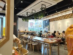 -馋三尺蟹粉小笼(人民广场店)