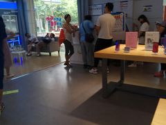 -工会驿站-中国移动上海公司云莲营业厅户外职工爱心接力站