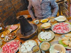 -东镇老火锅(长春路首店)