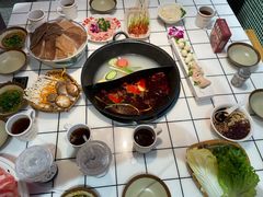 -伍师兄市井火锅(东部星悦天地店)