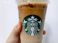 红茶咖啡拿铁鸳鸯-星巴克(嘉定中信泰富万达广场店)