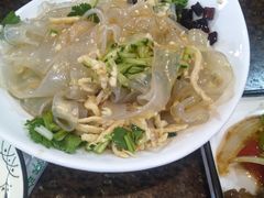 炒鸡丝拉皮-东坡熬鱼馆(天泰路店)