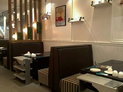 卡座-重庆小天鹅火锅(中商广场店)