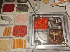 -海底捞火锅(关山保利店)