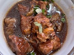-两勺子一碗口水鸡拌面