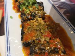 霸蛮臭豆腐-霸蛮湖南菜·牛肉粉(荣京西街店)