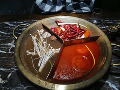 -叁口煮市井老火锅(春熙路店)