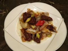 铁板孜香羊排-老屋印象川菜(马园路店)