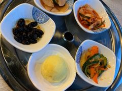 开胃小菜-郑阿姨的家·이모네·韩料&烤肉(武川路店)