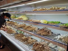 自助取餐区-嘉州叶婆婆钵钵鸡(建设路店)