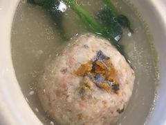 蟹粉狮子头-怡园饭店-餐厅(四望亭店)