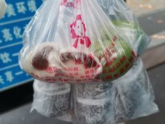 豆沙青团-许阿姨糕团店(南京总店)