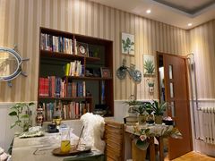 -Rabbit Cafe私房西餐甜点咖啡(栖霞路店)