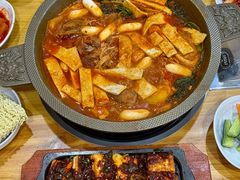 -喇喇排骨火锅·传统韩式脊骨汤(望京西园总店)