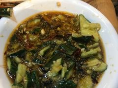 -霄汉牛三鲜湖北砂锅菜(万松园2店)