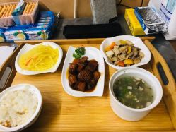-卓玥国际月子会所(罗山路店)