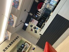 前台-车艺佳龙膜隐形车衣汽车贴膜(宝山丰宝店)