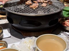 -草家酱蟹炭火烤肉店(珲春南路一店)