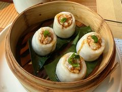 -荣家黄鱼面(南京西路店)