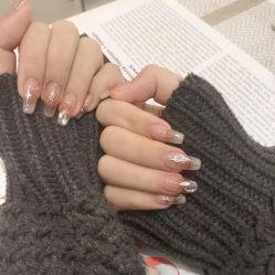 -十月·日式美甲美睫·纹眉