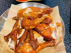 -何妹湿辣牛肉·粤式烧烤砂煲(桂雅路店)