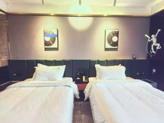 -Ting无边际江景酒店(重庆解放碑云端之眼店)