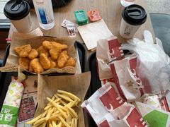 -肯德基(叠彩店)