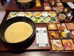 -银米·云南传统过桥米线(双廊黑金冠店)