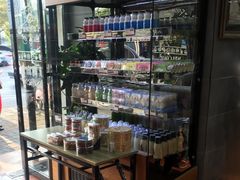 零售区-东南饼庄(苏圃路店)