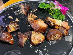-小饕荟雅安贡椒鱼鲜馆(广福桥店)