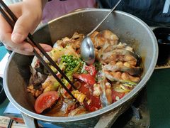 -刘姐啤酒鱼民族演艺餐厅(西街总店)