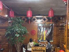 -果松木炭酸菜铜火锅·外婆参鸡汤