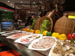 -四海一家自助餐(益田假日广场店)