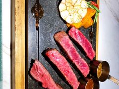 澳洲特拉克拉M3肉眼牛排-蜜桃花开·中西融合菜E&W(南长街店)