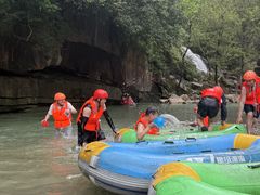 -雅鲁激流探险漂流