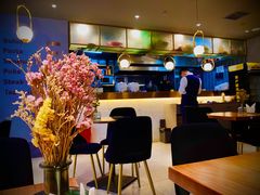 -POKEE VIA&Brunch·维娅(重庆来福士店)