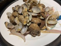 -休记光头香辣蟹干锅店(衣冠庙店)