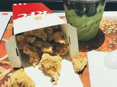 -肯德基(中纬店)