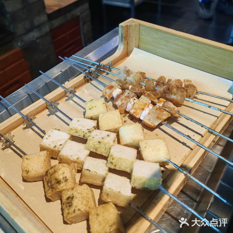 烤肉也能吃出配色感！