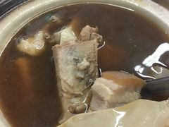 -新峰肉骨茶