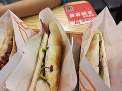 -驴世家驴肉火烧·凉皮·胡辣汤(五道口店)