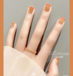 -吉吉靓甲美睫