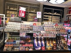 -纪念日百货(江西南昌店)