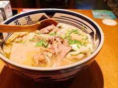 -鑫花溪牛肉米粉(东环大润发店)
