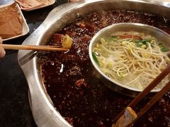 -邓莽子老火锅(中兴路总店)
