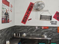 -铁锅哥米线