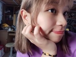 -茶发Salon·烫发染发理发